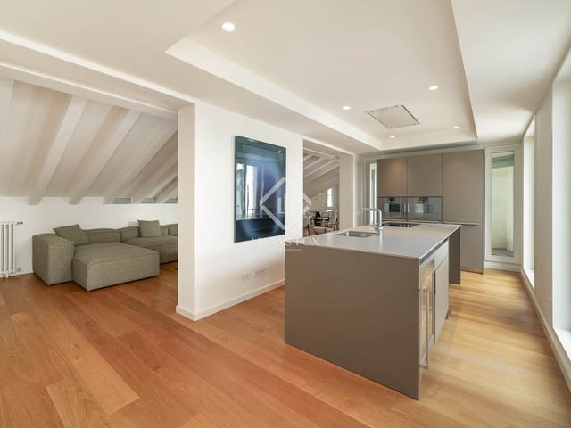 2 chambre Penthouse à vendre à Barcelone ville avec piscine - 2 690 000 € (Ref: 8410758)