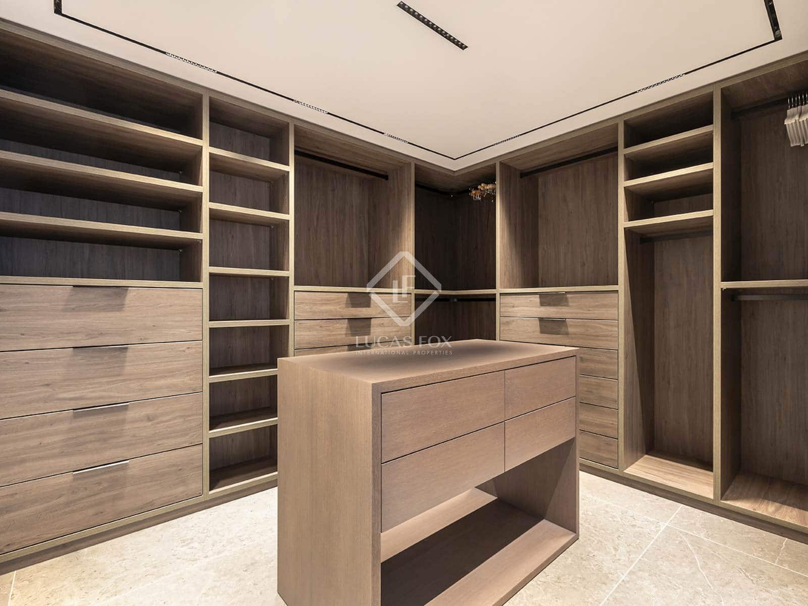 5 bedroom Villa for sale in Barcelona city with pool garage - € 5,900,000 (Ref: 8410759)