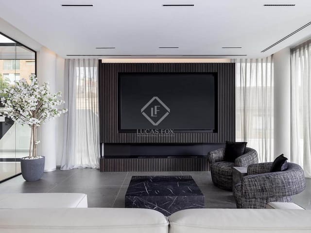 5 slaapkamer Villa te koop in Barcelona stad met zwembad garage - € 5.900.000 (Ref: 8410759)