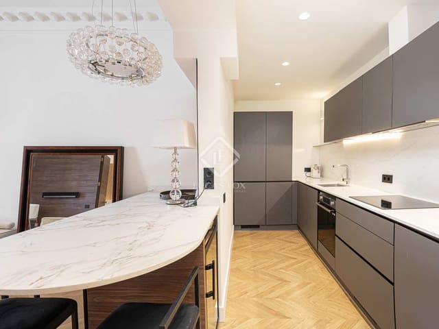 Apartamento de 3 habitaciones en Barcelona ciudad en venta - 1.295.000 € (Ref: 8410761)