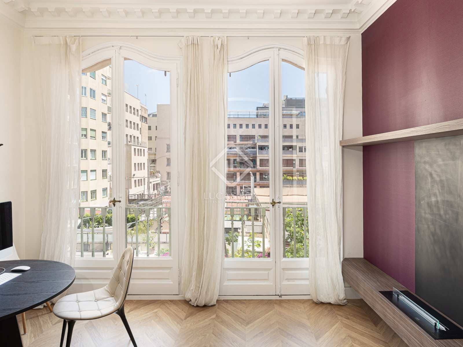 3 slaapkamer Appartement te koop in Barcelona stad - € 1.295.000 (Ref: 8410761)