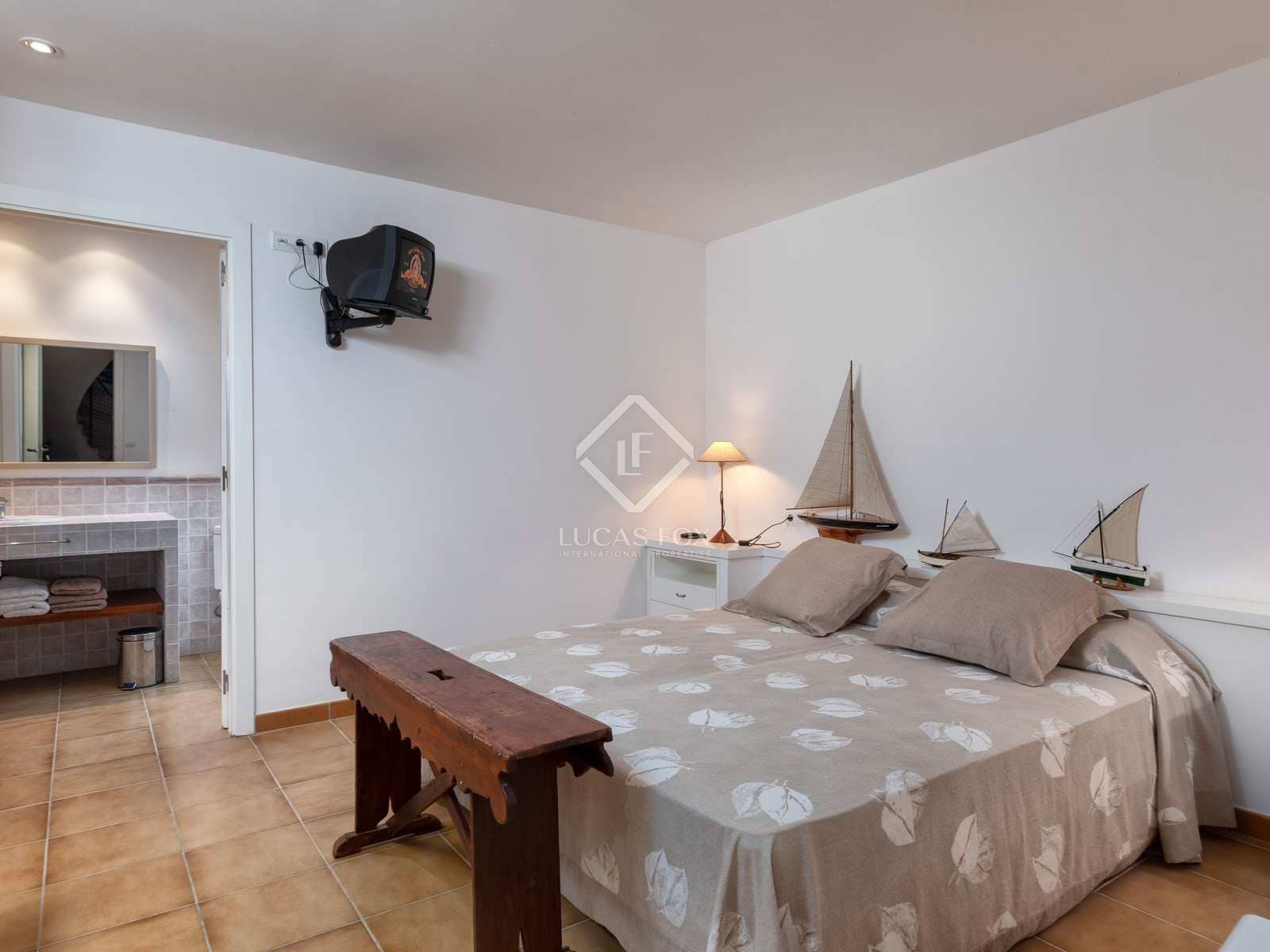 8 chambre Villa/Maison à vendre à Calella de Palafrugell avec piscine garage - 2 900 000 € (Ref: 8411999)