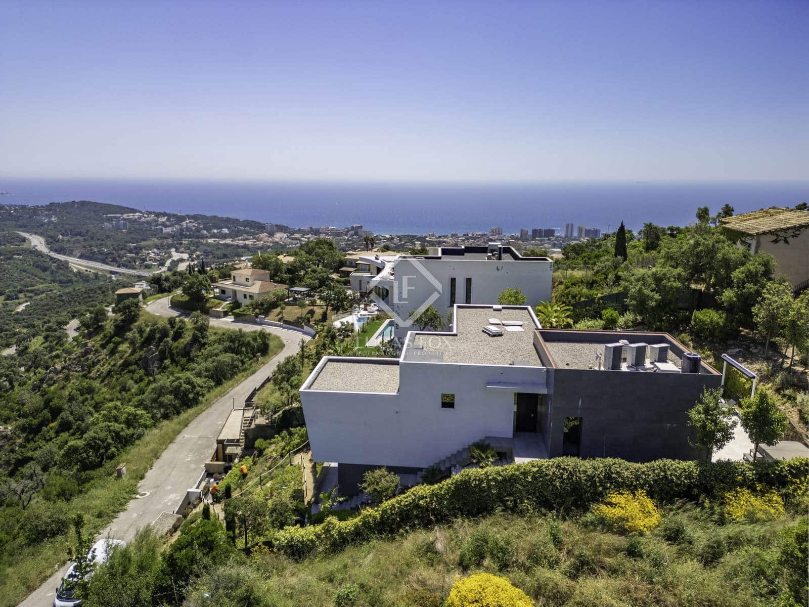 4 soveværelse Villa til salg i Platja d'Aro med swimmingpool garage - € 1.995.000 (Ref: 8416321)