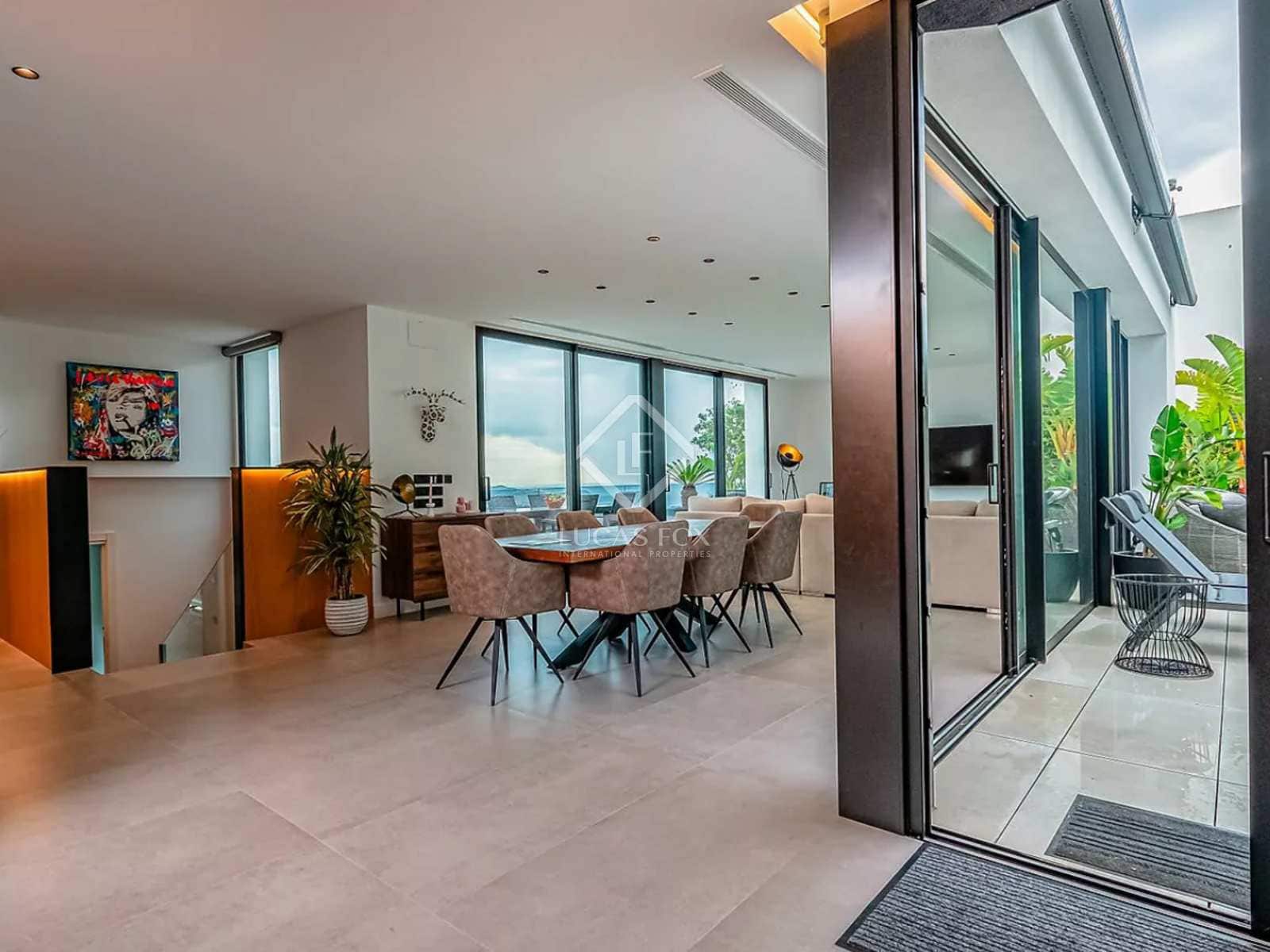 4 soveværelse Villa til salg i Platja d'Aro med swimmingpool garage - € 1.995.000 (Ref: 8416321)