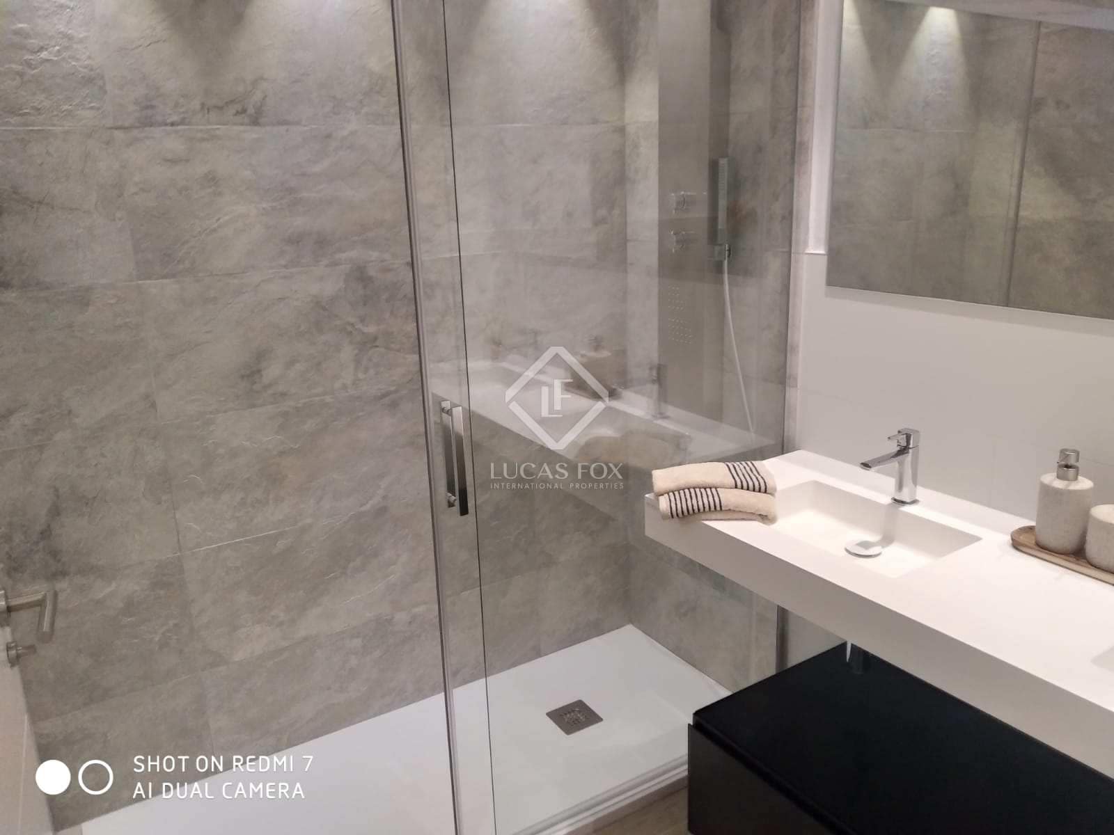 2 chambre Penthouse à vendre à La Cala de Mijas avec piscine garage - 910 000 € (Ref: 8416763)