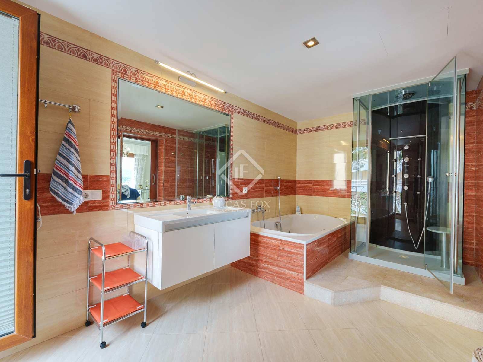 6 soveværelse Villa til salg i Cala Fornells med garage - € 10.700.000 (Ref: 8416901)