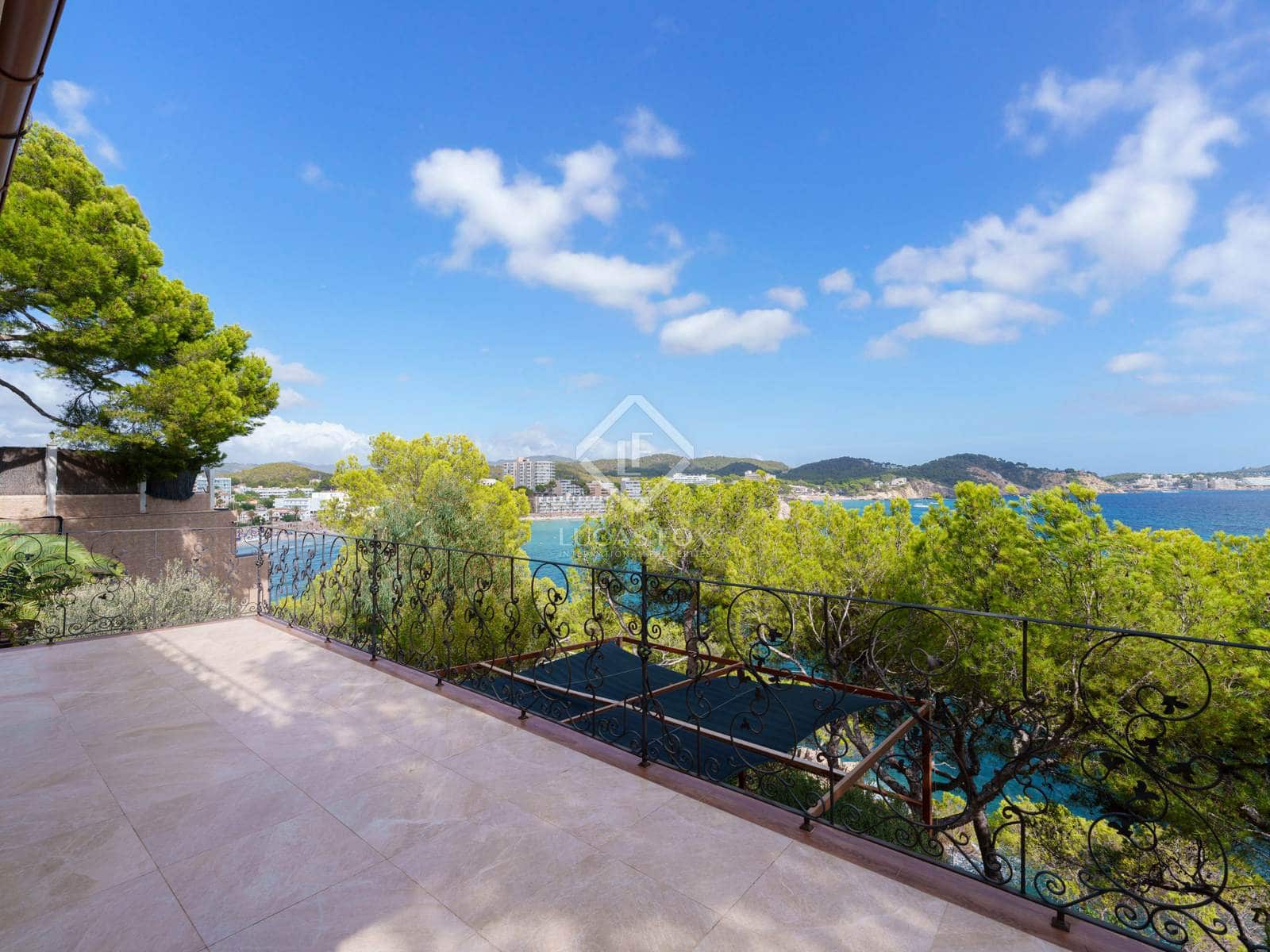 6 soveværelse Villa til salg i Cala Fornells med garage - € 10.700.000 (Ref: 8416901)