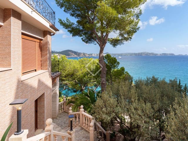 6 soveværelse Villa til salg i Cala Fornells, Calvià med garage - € 10.700.000 (Ref: 8416901)
