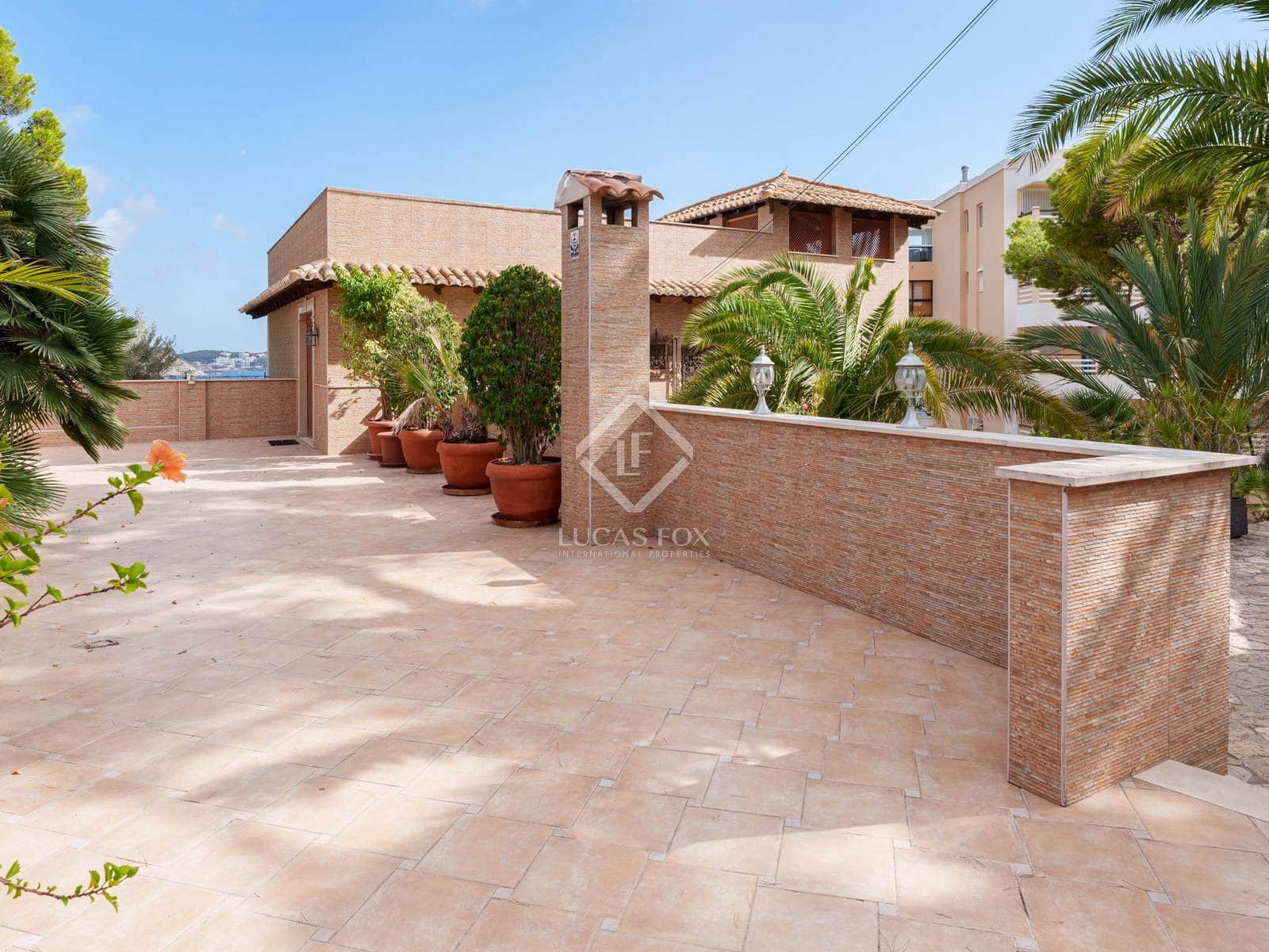 6 soveværelse Villa til salg i Cala Fornells med garage - € 10.700.000 (Ref: 8416901)