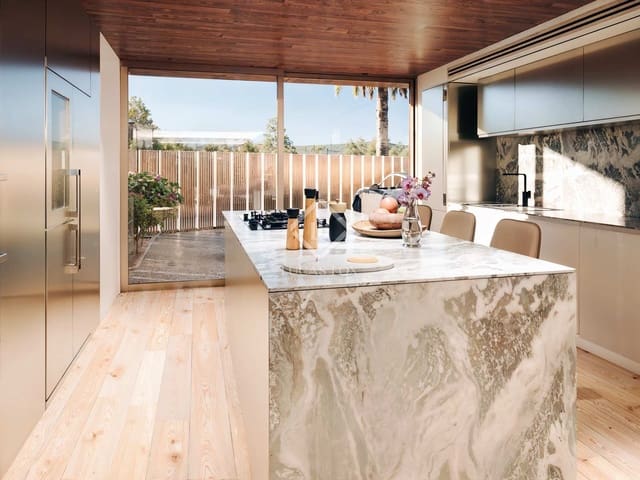 3 chambre Villa/Maison à vendre à Estepona avec piscine garage - 1 520 000 € (Ref: 8418220)