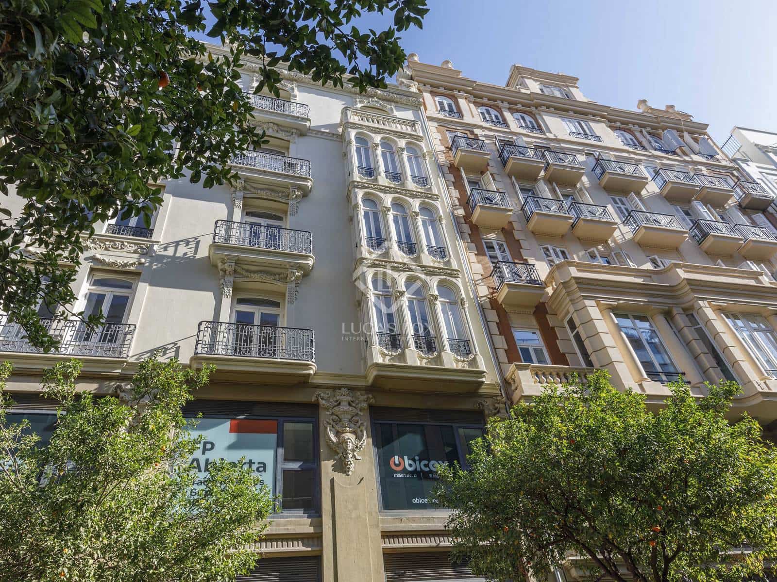 4 quarto Apartamento para arrendar em Valencia cidade - 5 000 € (Ref: 8420666)