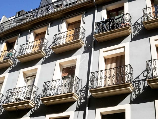 1 bedroom Apartment for rent in Donostia-San Sebastián - € 4,900 (Ref: 8421742)