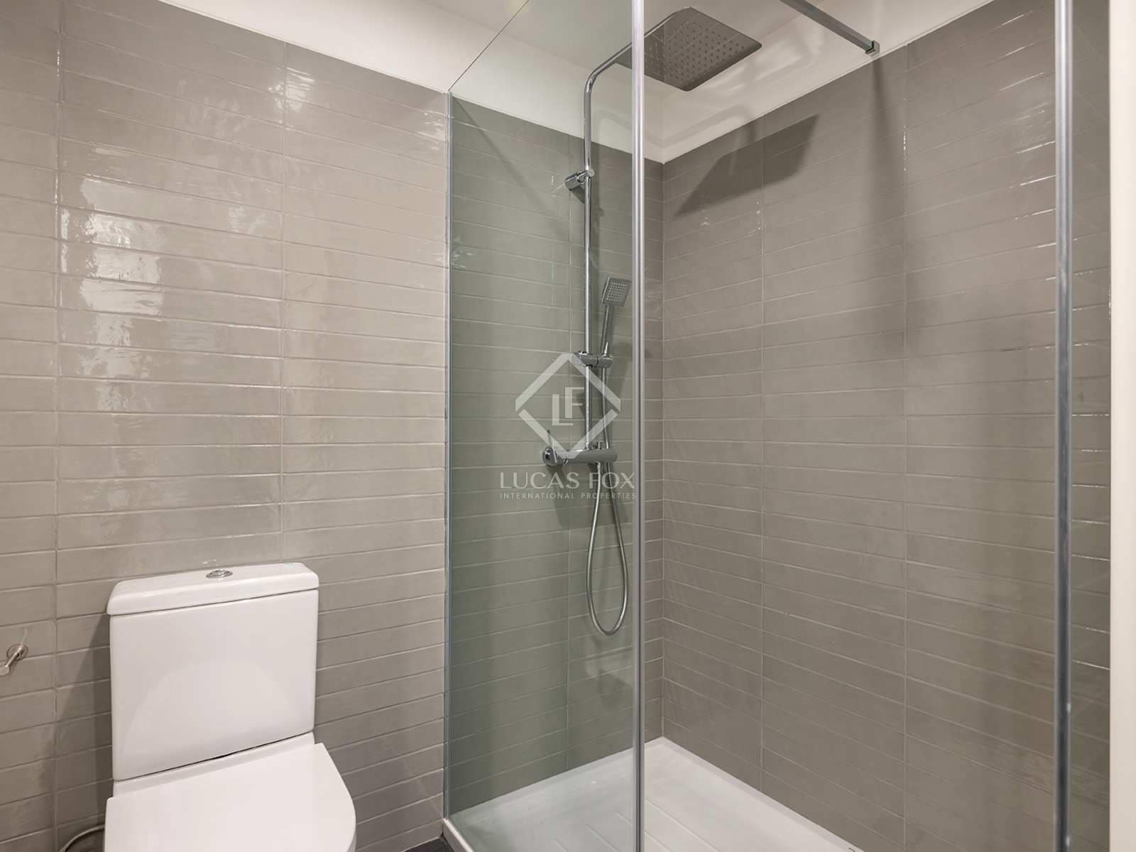 2 soveværelse Lejlighed til leje i Barcelona by med swimmingpool - € 2.500 (Ref: 8422376)