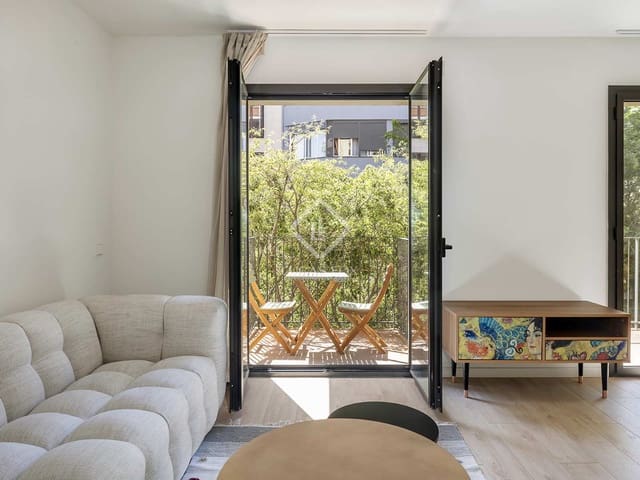 2 soveværelse Lejlighed til leje i Barcelona by med swimmingpool - € 2.500 (Ref: 8422376)