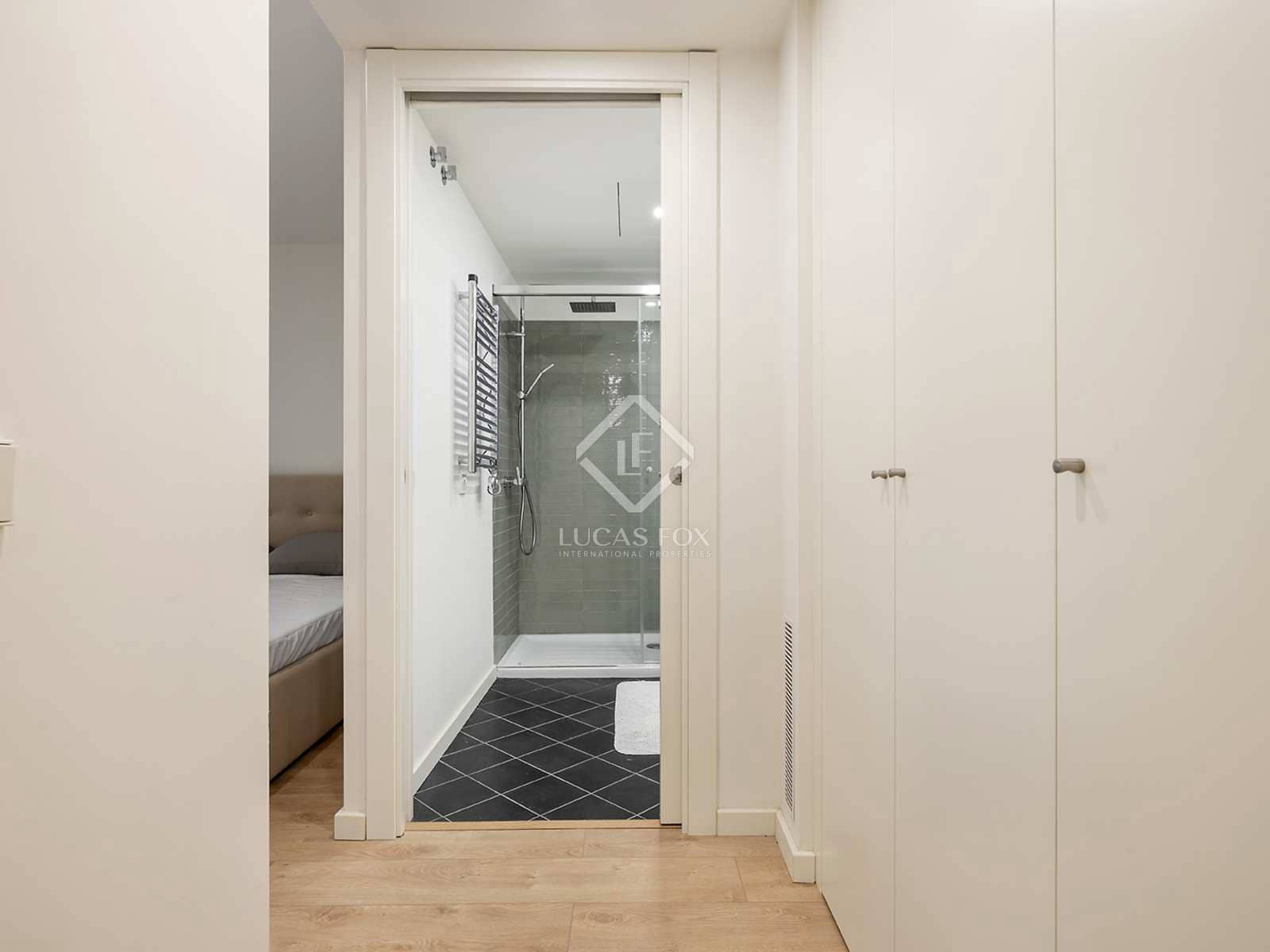 2 soveværelse Lejlighed til leje i Barcelona by med swimmingpool - € 2.500 (Ref: 8422376)