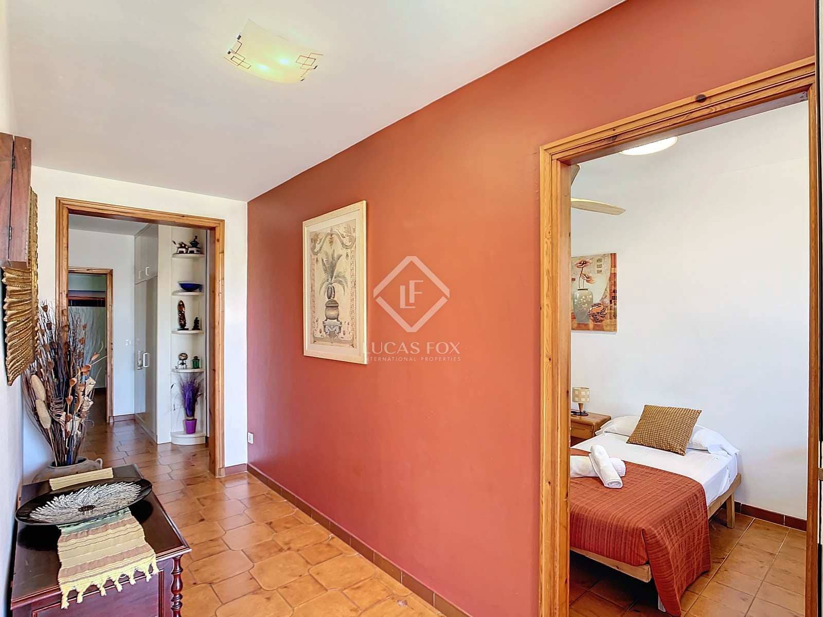 4 soveværelse Villa til salg i Ciutadella de Menorca med swimmingpool garage - € 725.000 (Ref: 8422379)