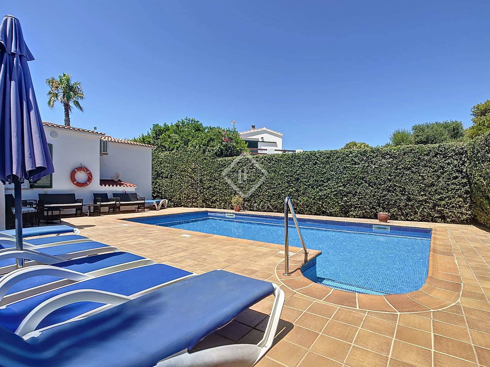 4 soveværelse Villa til salg i Ciutadella de Menorca med swimmingpool garage - € 725.000 (Ref: 8422379)
