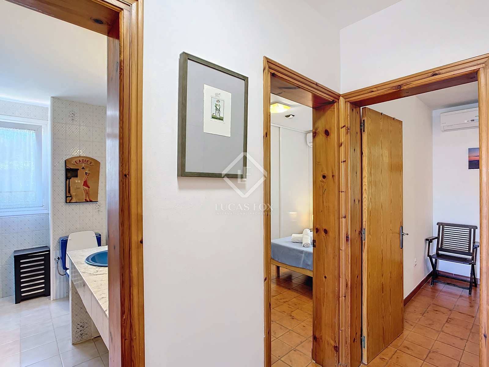 4 soveværelse Villa til salg i Ciutadella de Menorca med swimmingpool garage - € 725.000 (Ref: 8422379)