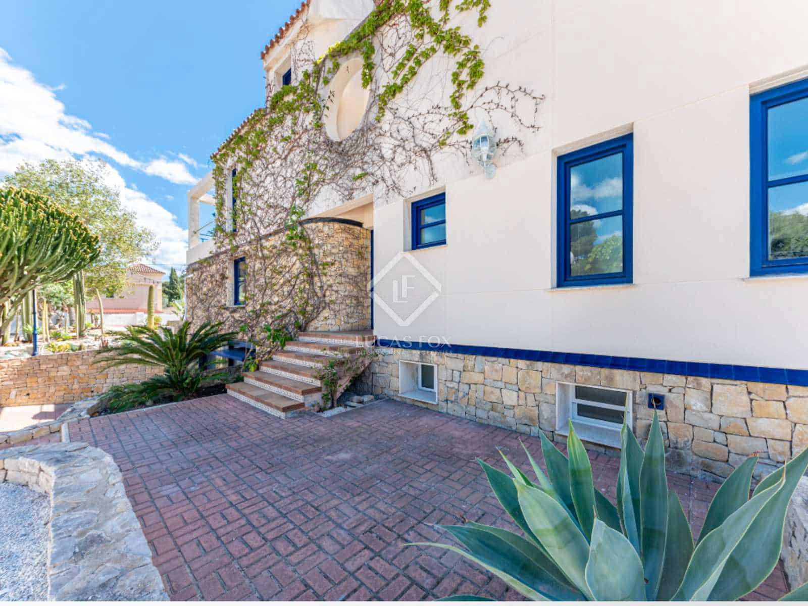 6 Zimmer Villa zu verkaufen in Alicante / Alacant Stadt mit Pool - 1.400.000 € (Ref: 8422670)