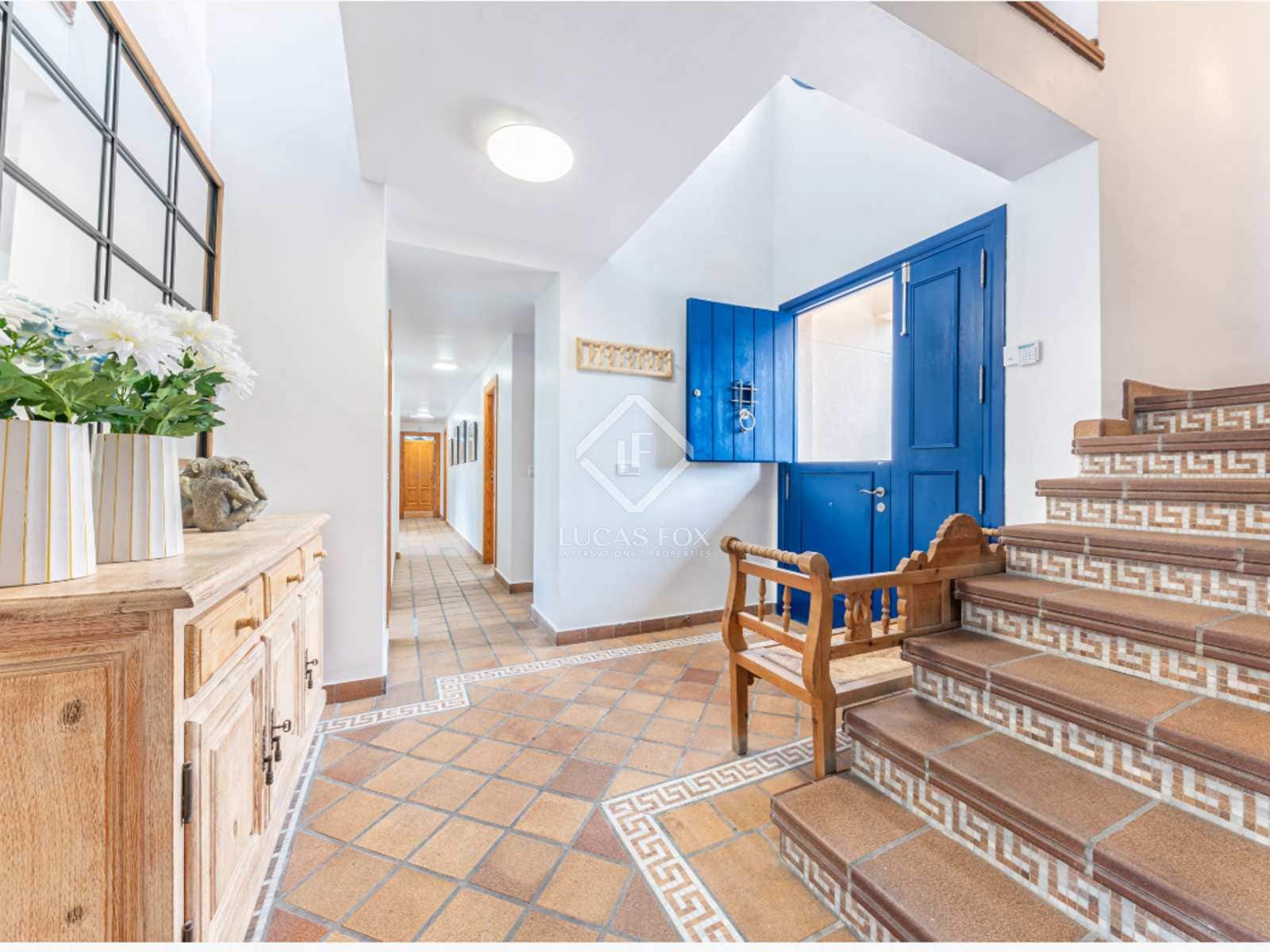 6 Zimmer Villa zu verkaufen in Alicante / Alacant Stadt mit Pool - 1.400.000 € (Ref: 8422670)