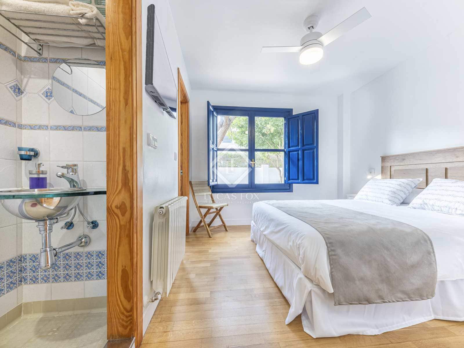 6 Zimmer Villa zu verkaufen in Alicante / Alacant Stadt mit Pool - 1.400.000 € (Ref: 8422670)