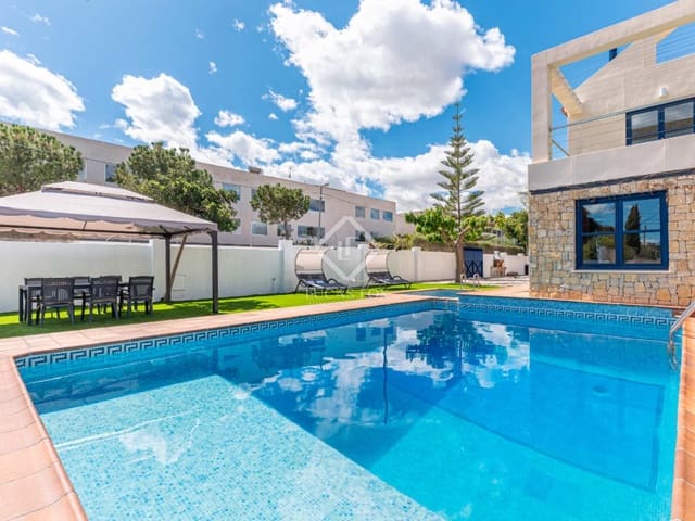 6 Zimmer Villa zu verkaufen in Alicante / Alacant Stadt mit Pool - 1.400.000 € (Ref: 8422670)