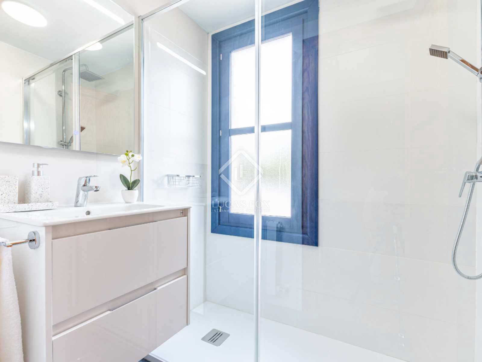 6 Zimmer Villa zu verkaufen in Alicante / Alacant Stadt mit Pool - 1.400.000 € (Ref: 8422670)