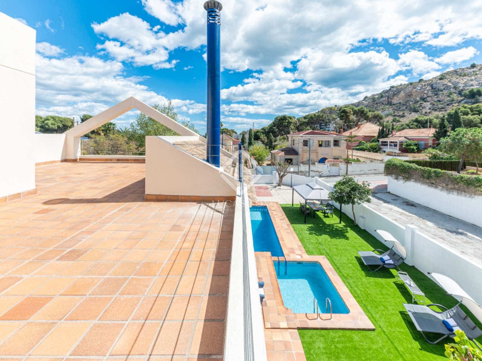 6 Zimmer Villa zu verkaufen in Alicante / Alacant Stadt mit Pool - 1.400.000 € (Ref: 8422670)