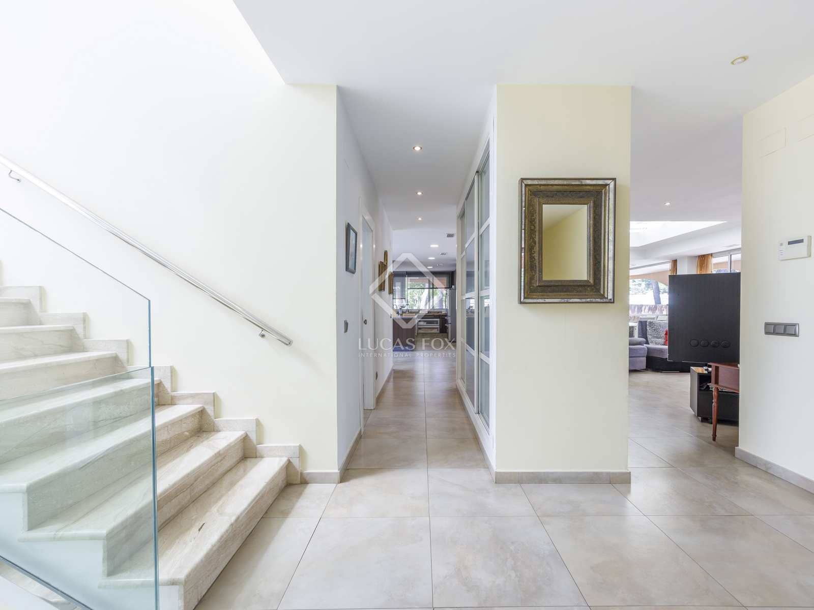 Chalet de 8 habitaciones en La Cañada en venta con piscina garaje - 1.600.000 € (Ref: 8422673)