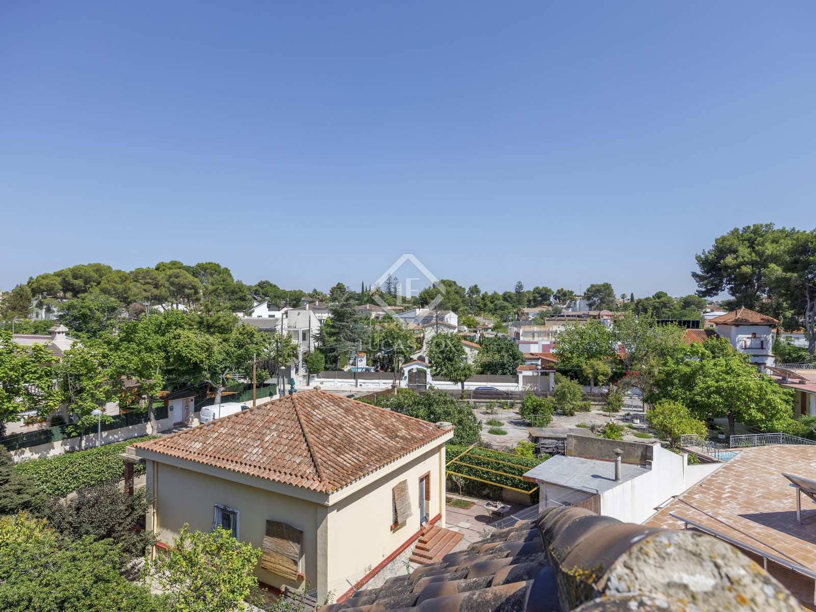 Chalet de 8 habitaciones en La Cañada en venta con piscina garaje - 1.600.000 € (Ref: 8422673)