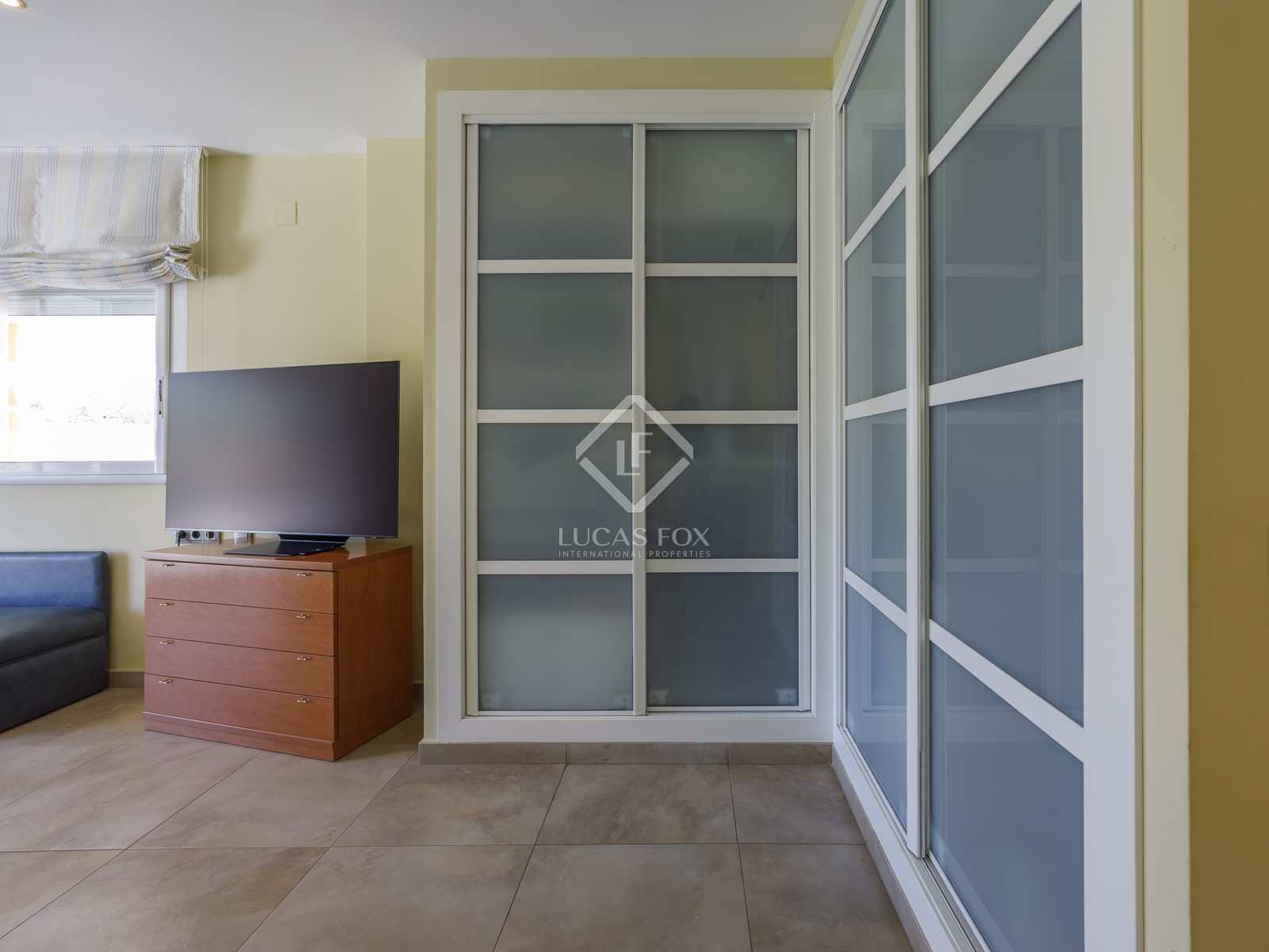 Chalet de 8 habitaciones en La Cañada en venta con piscina garaje - 1.600.000 € (Ref: 8422673)