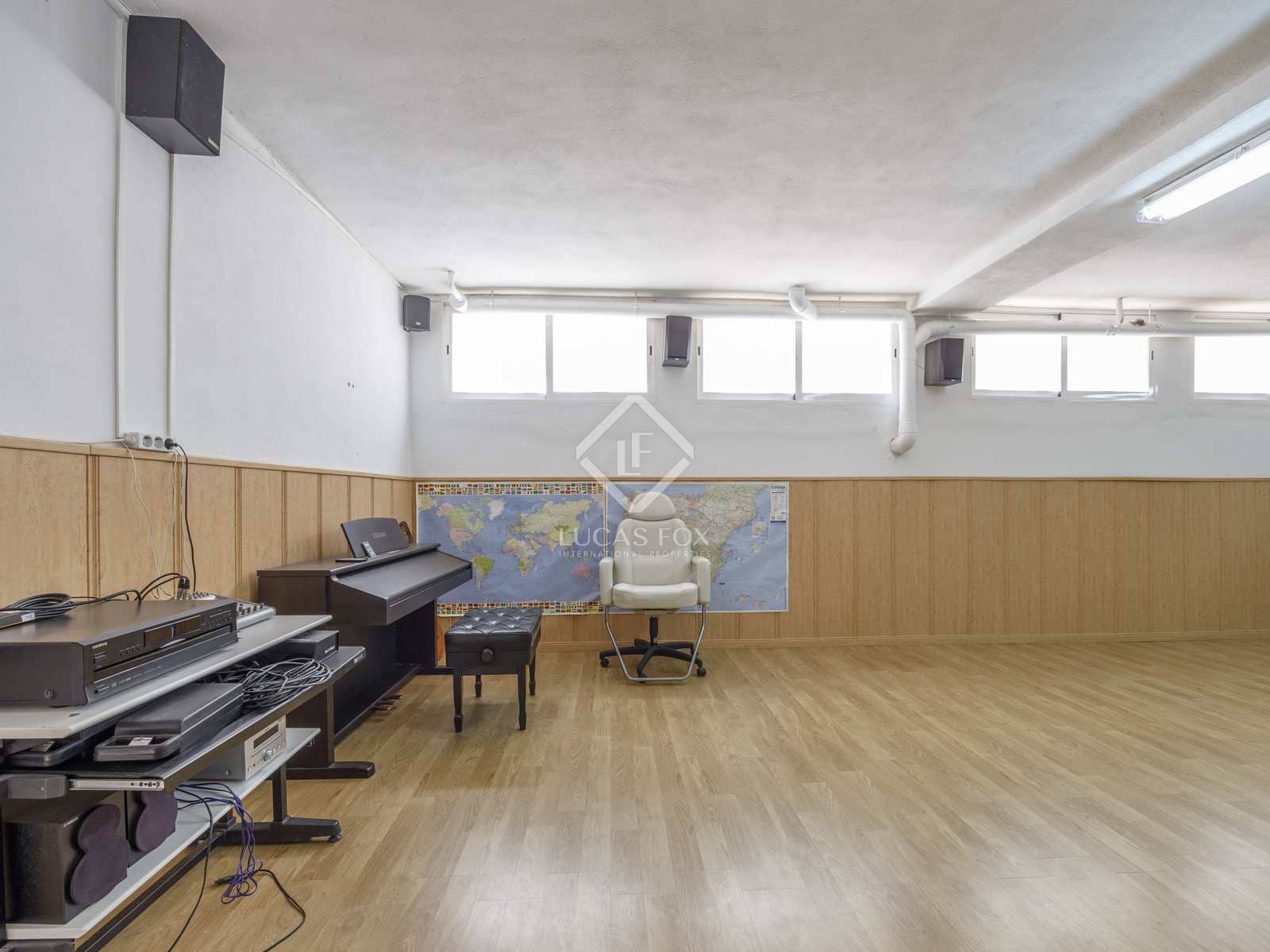 Chalet de 8 habitaciones en La Cañada en venta con piscina garaje - 1.600.000 € (Ref: 8422673)