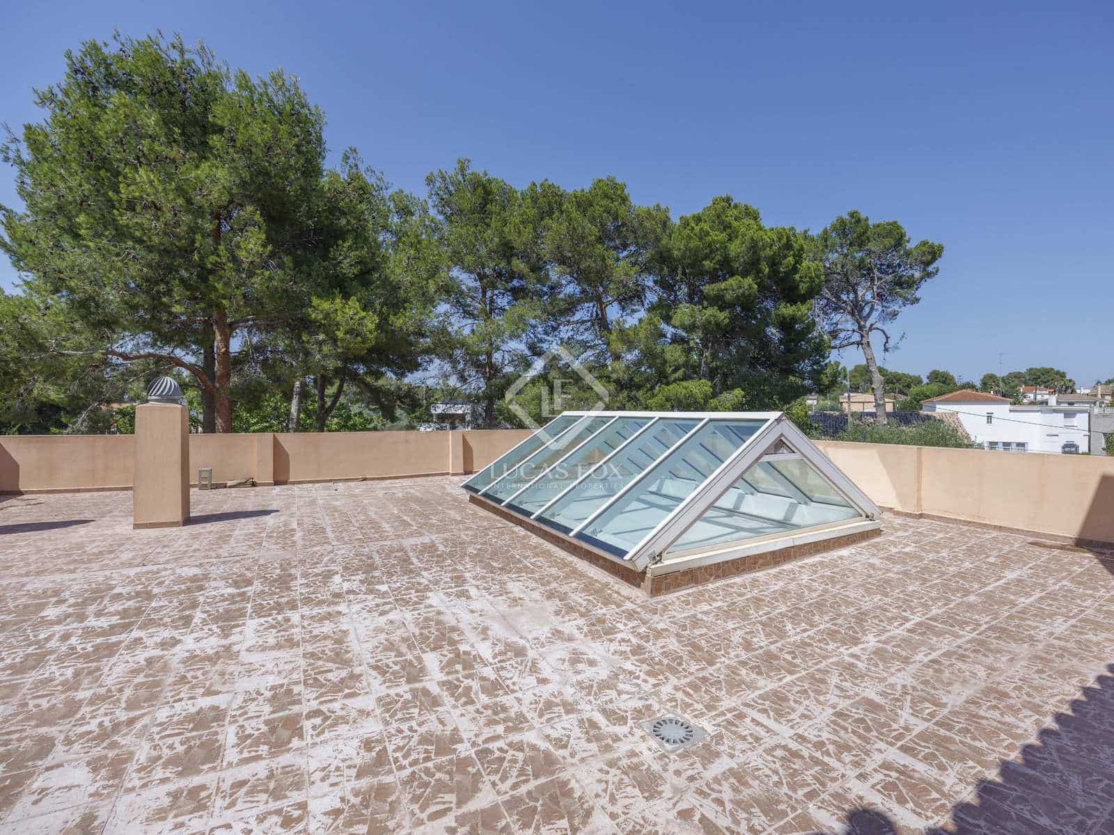 Chalet de 8 habitaciones en La Cañada en venta con piscina garaje - 1.600.000 € (Ref: 8422673)