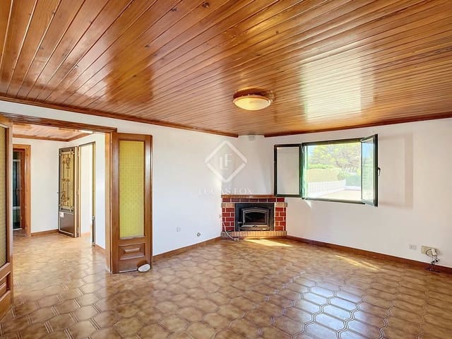 6 slaapkamer Finca/Landhuis te koop in Ciutadella de Menorca met zwembad garage - € 1.837.000 (Ref: 8423736)