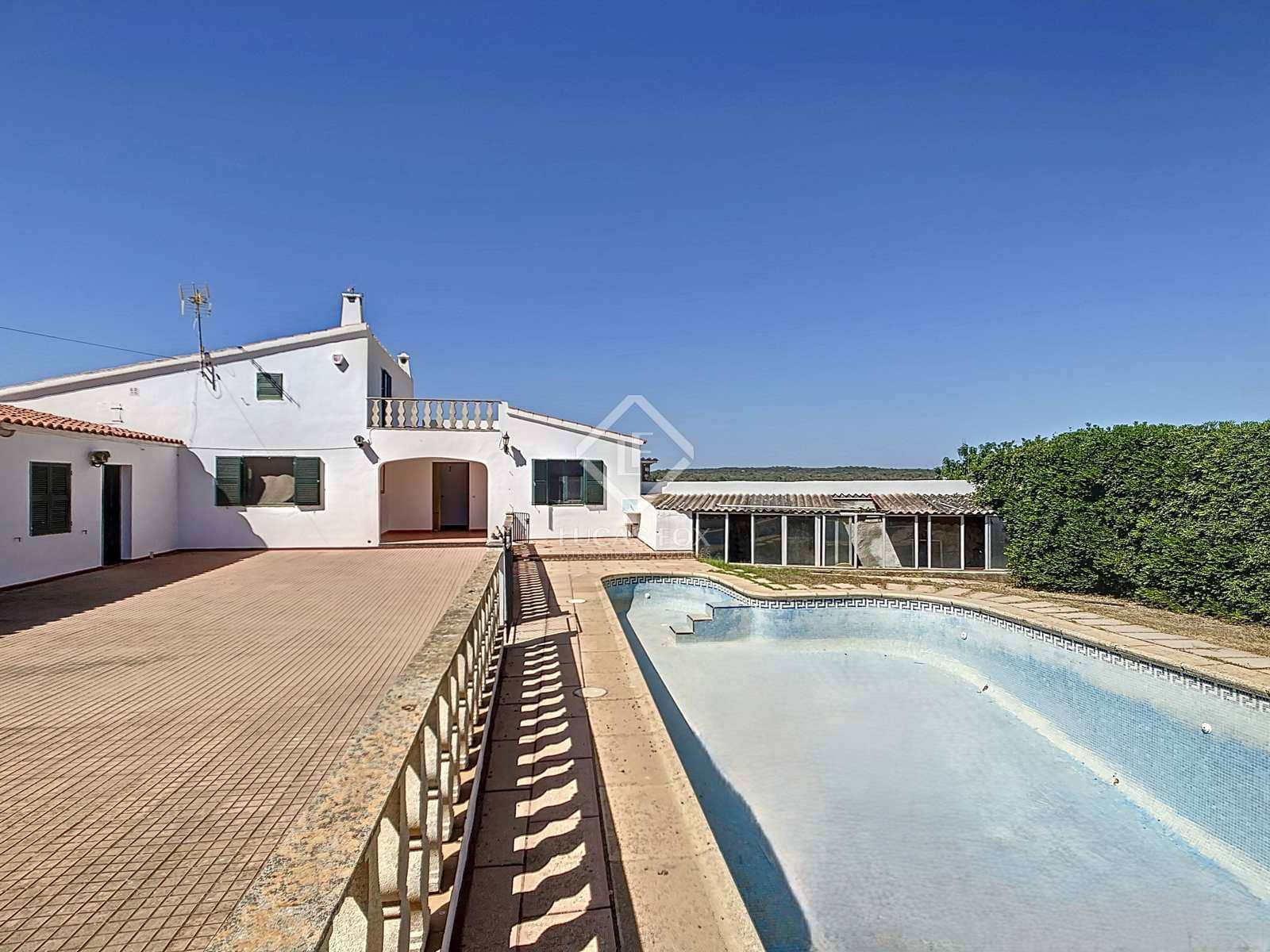 6 chambre Finca/Maison de Campagne à vendre à Ciutadella de Menorca avec piscine garage - 1 837 000 € (Ref: 8423736)