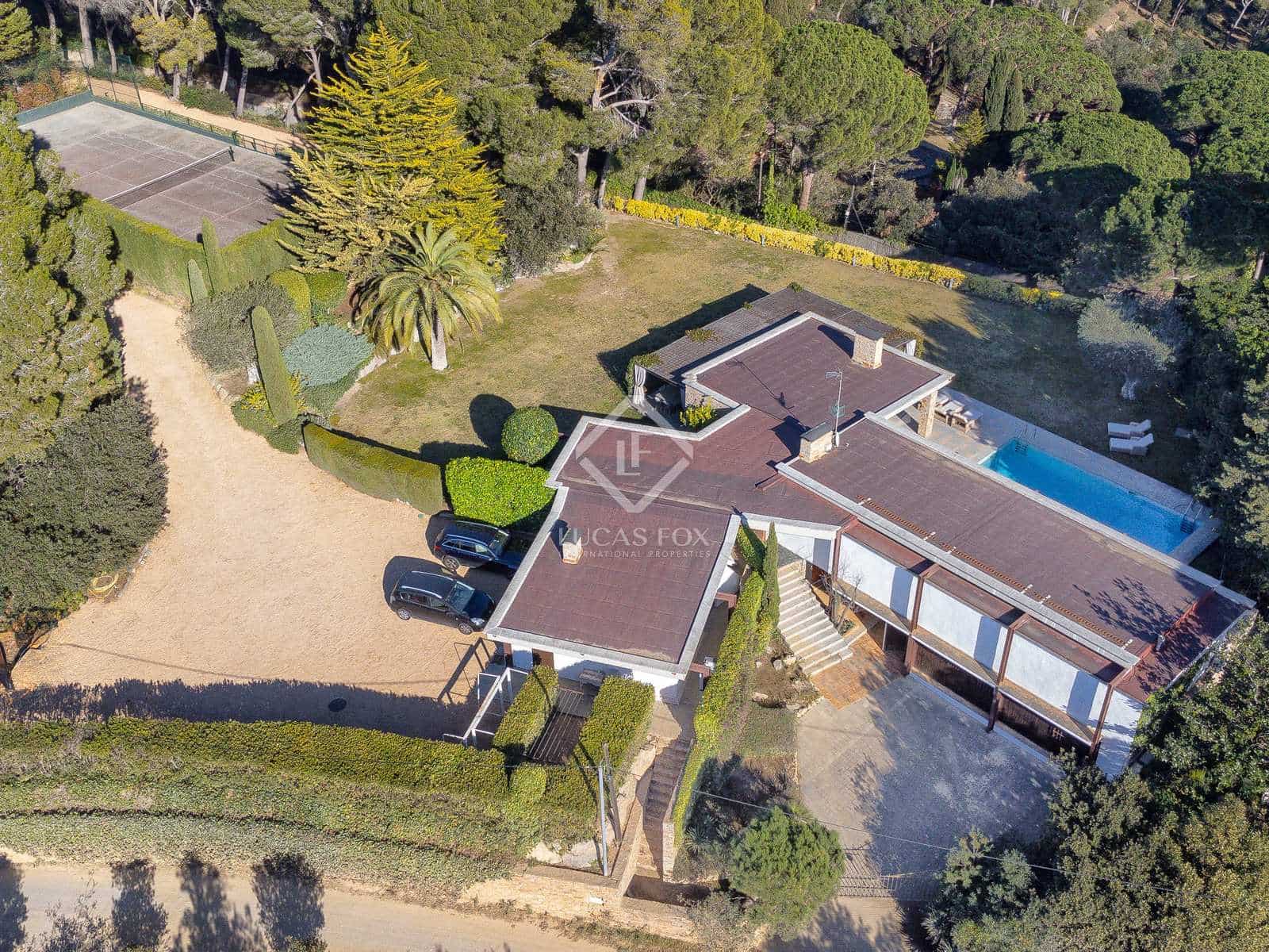 8 soverom Villa til salgs i Begur med svømmebasseng garasje - € 3 750 000 (Ref: 8425439)