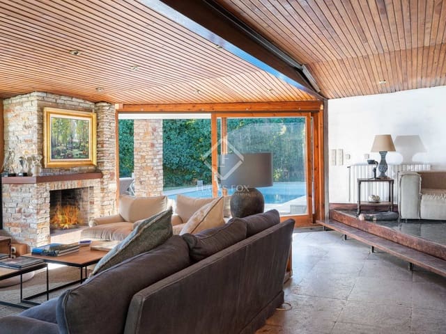 8 soverom Villa til salgs i Begur med svømmebasseng garasje - € 3 750 000 (Ref: 8425439)