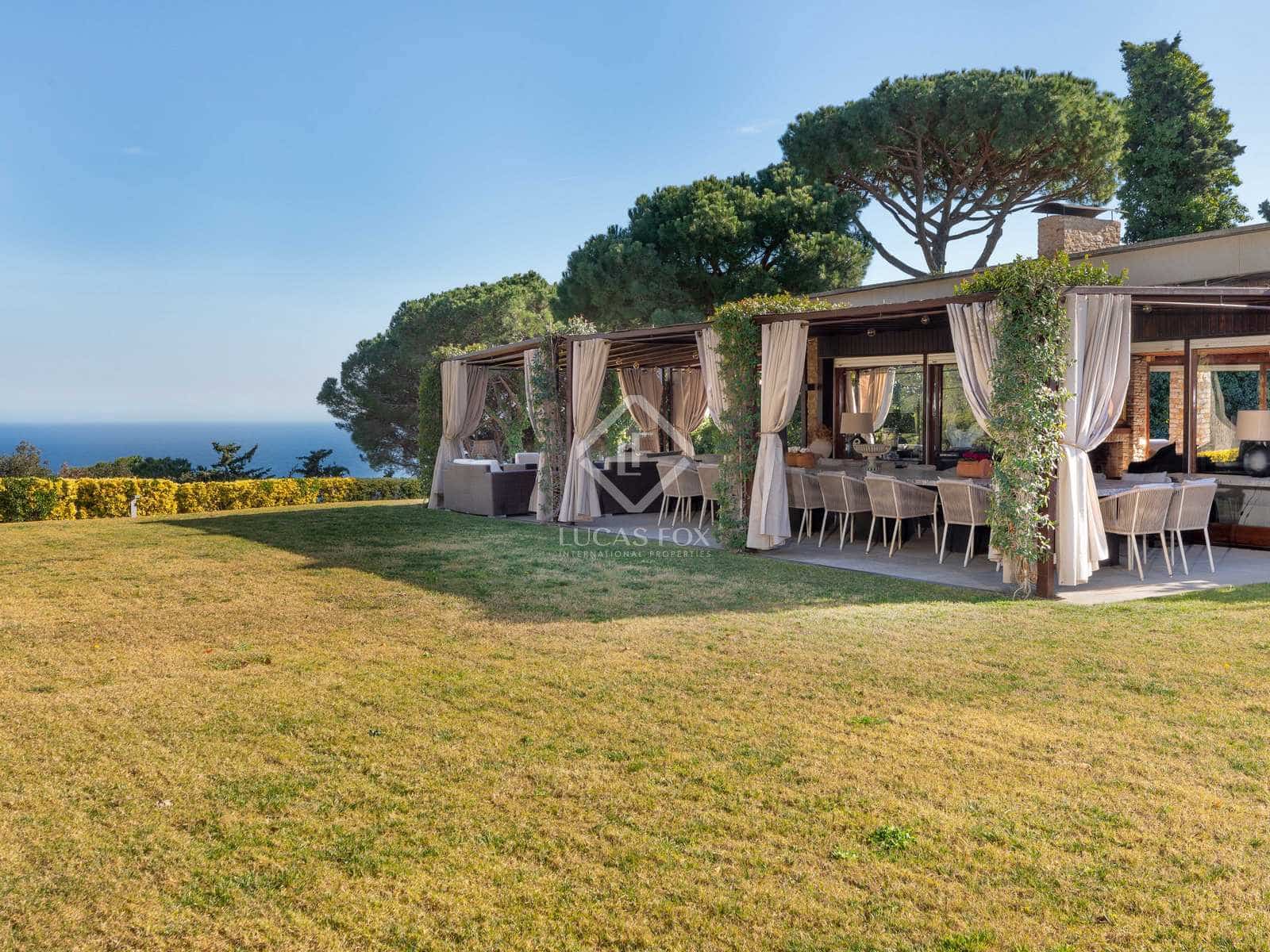 8 soverom Villa til salgs i Begur med svømmebasseng garasje - € 3 750 000 (Ref: 8425439)