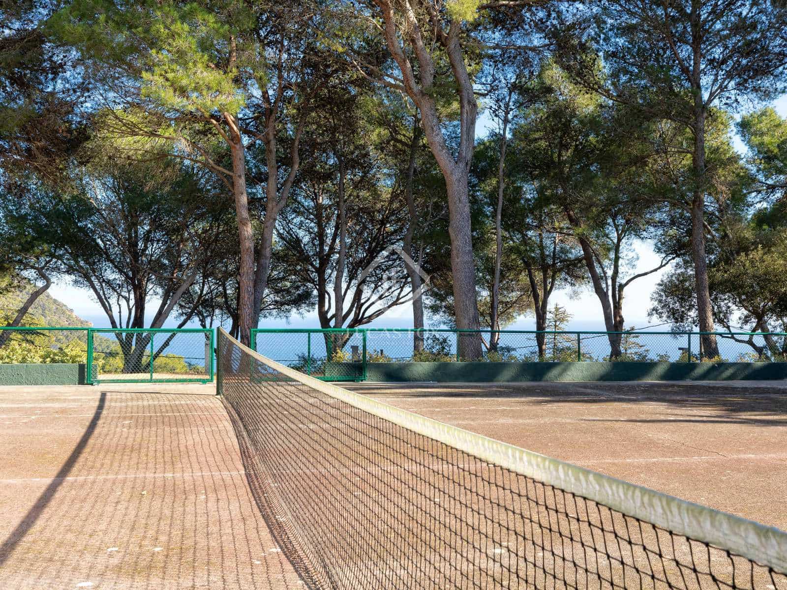 8 soverom Villa til salgs i Begur med svømmebasseng garasje - € 3 750 000 (Ref: 8425439)