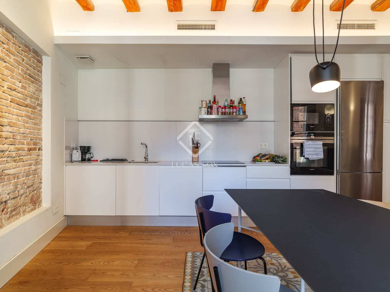 2 soveværelse Lejlighed til salg i Barcelona by - € 545.000 (Ref: 8426753)