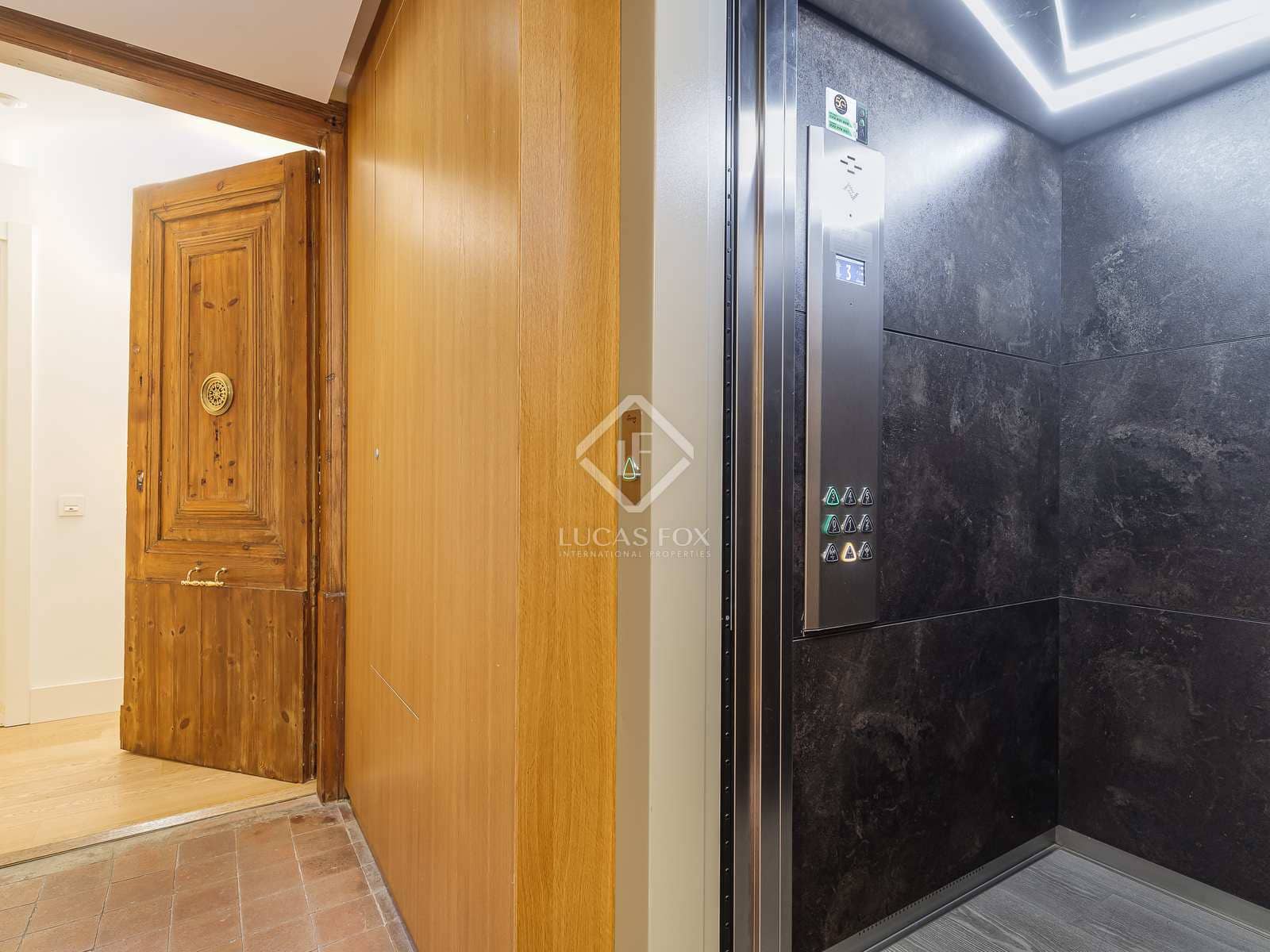 2 soveværelse Lejlighed til salg i Barcelona by - € 545.000 (Ref: 8426753)