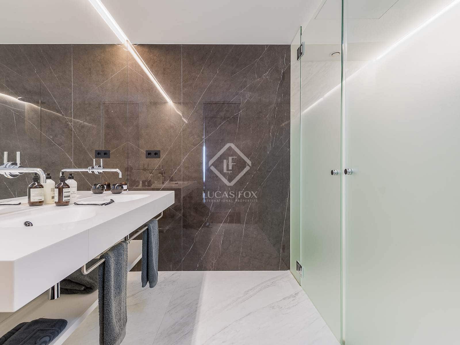 3 slaapkamer Appartement te koop in Barcelona stad met zwembad garage - € 3.450.000 (Ref: 8426891)