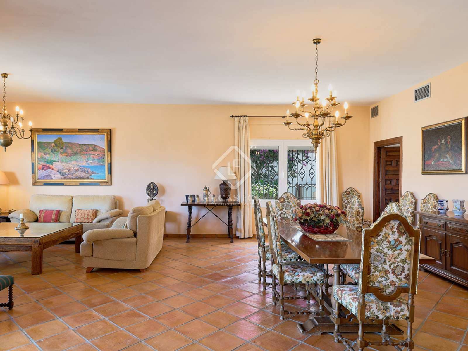 5 soveværelse Villa til salg i La Herradura med swimmingpool garage - € 1.650.000 (Ref: 8427889)