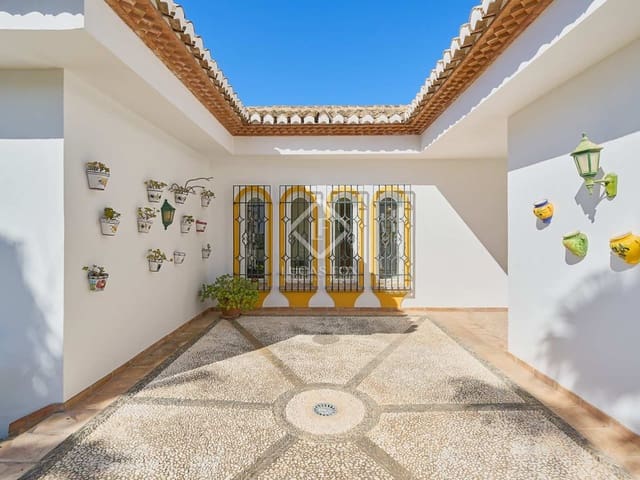 5 chambre Villa/Maison à vendre à La Herradura, Almuñécar avec piscine garage - 1 650 000 € (Ref: 8427889)