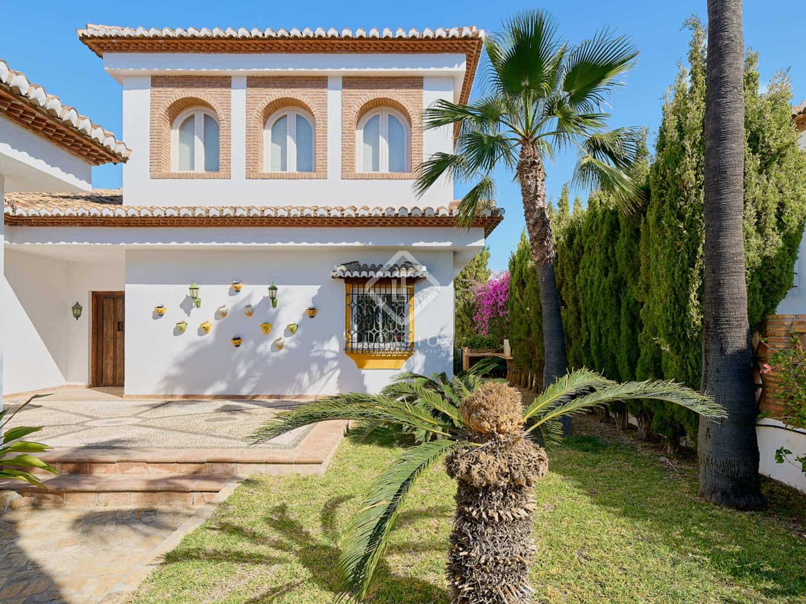 5 soveværelse Villa til salg i La Herradura med swimmingpool garage - € 1.650.000 (Ref: 8427889)