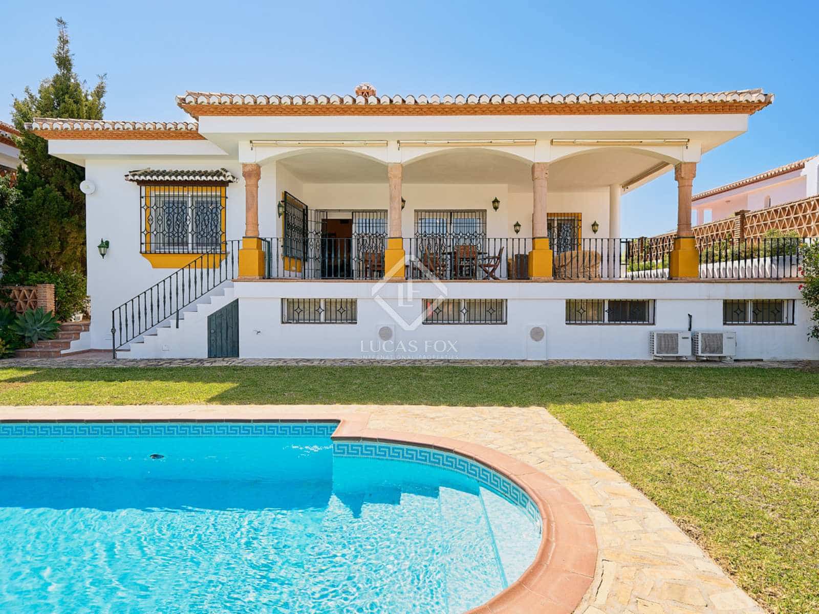 5 soveværelse Villa til salg i La Herradura med swimmingpool garage - € 1.650.000 (Ref: 8427889)