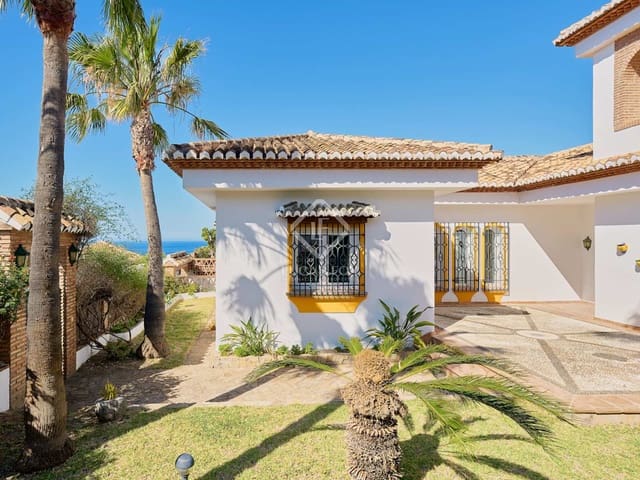 5 chambre Villa/Maison à vendre à La Herradura, Almuñécar avec piscine garage - 1 650 000 € (Ref: 8427889)