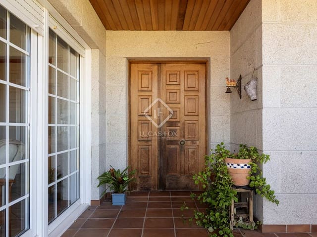 6 bedroom Villa for sale in Nigrán with pool garage - € 990,000 (Ref: 8428073)