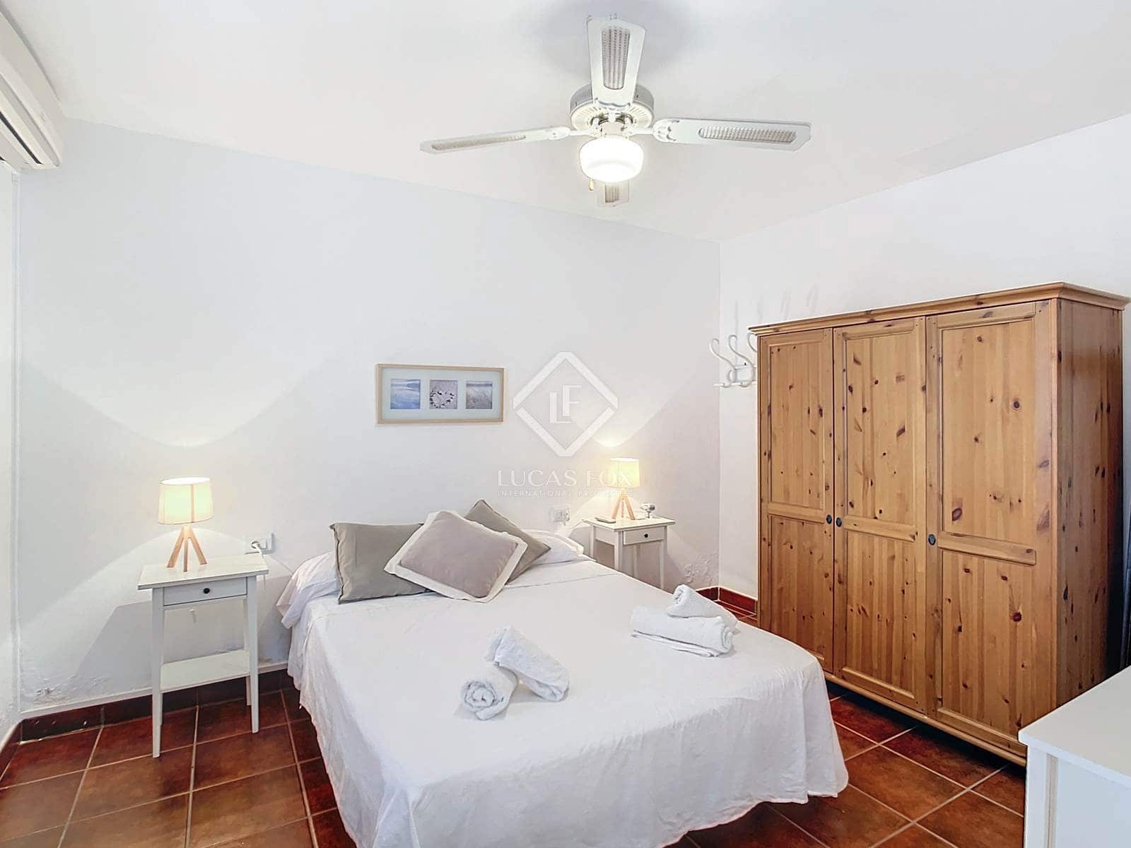 3 sypialnia Willa na sprzedaż w Ciutadella de Menorca z basenem garażem - 827 000 € (Ref: 8429326)