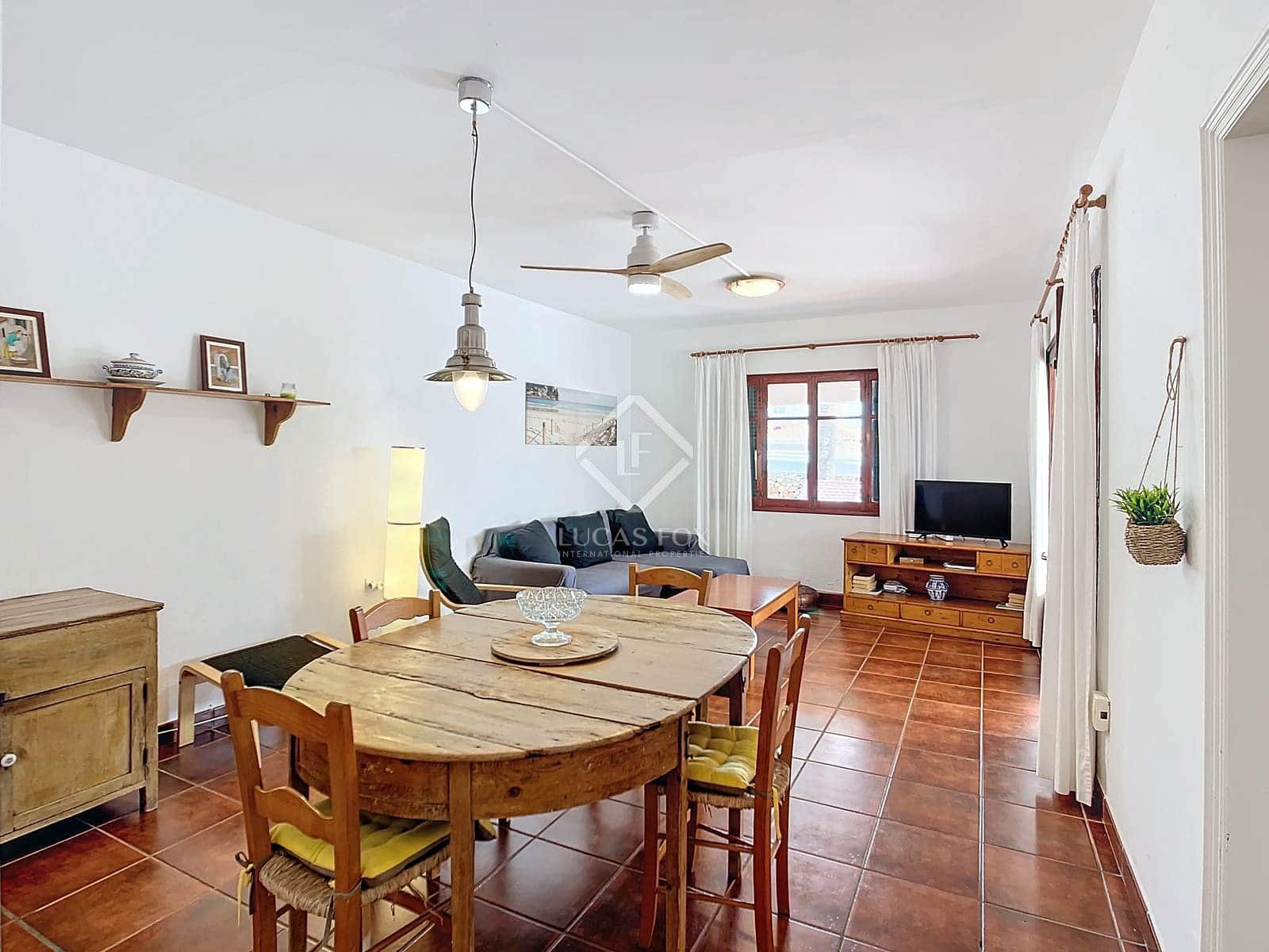 3 sypialnia Willa na sprzedaż w Ciutadella de Menorca z basenem garażem - 827 000 € (Ref: 8429326)